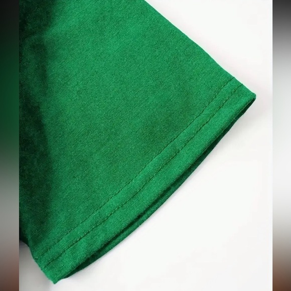 NIP St. Patrick's Day Shenanigans Squad Lucky Short Sleeve Round Neck T-Shirt M - Picture 4 of 5